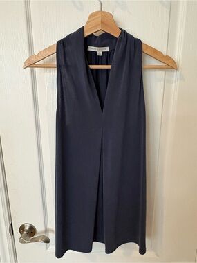 Green Envelope Navy Sleeveless V-Neck Blouse